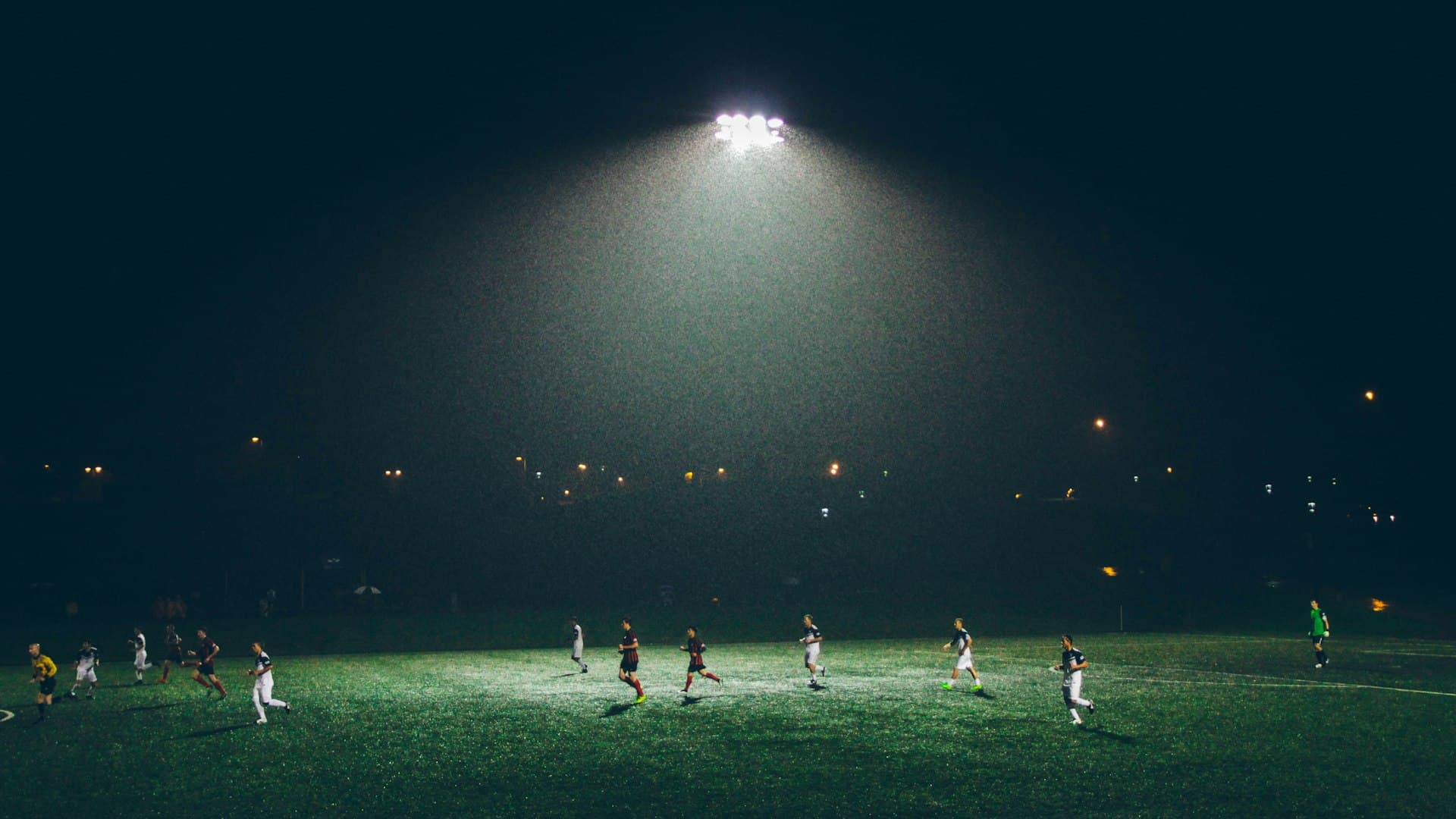 KUGEDO FC ― 埼玉川越を拠点とするサッカーチーム。サッカーと学業の両立を支援